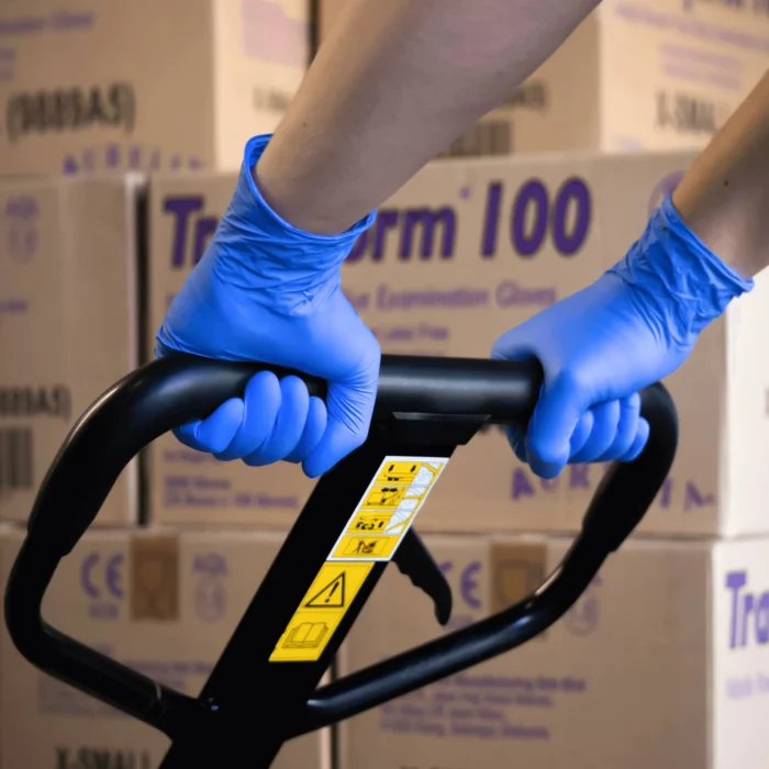 Aurelia Transform 100 Blue Nitrile Gloves (100 Box) - Image 2